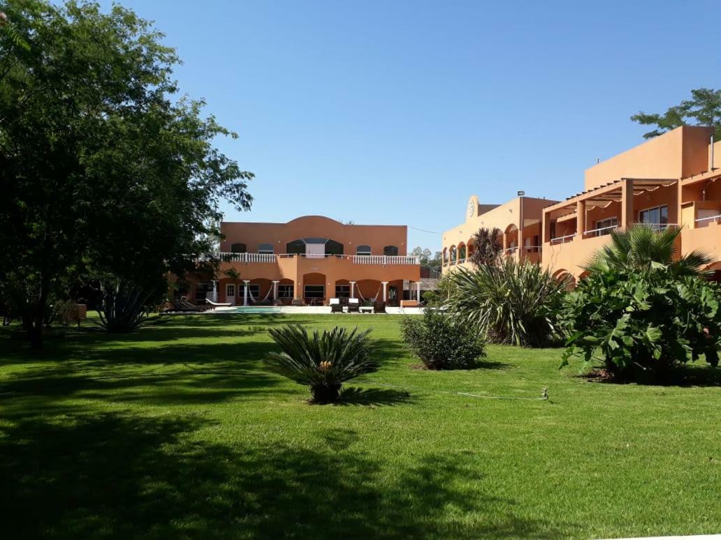 Las Victorias Apart Hotel Сан-Мигель-дель-Монте Экстерьер фото
